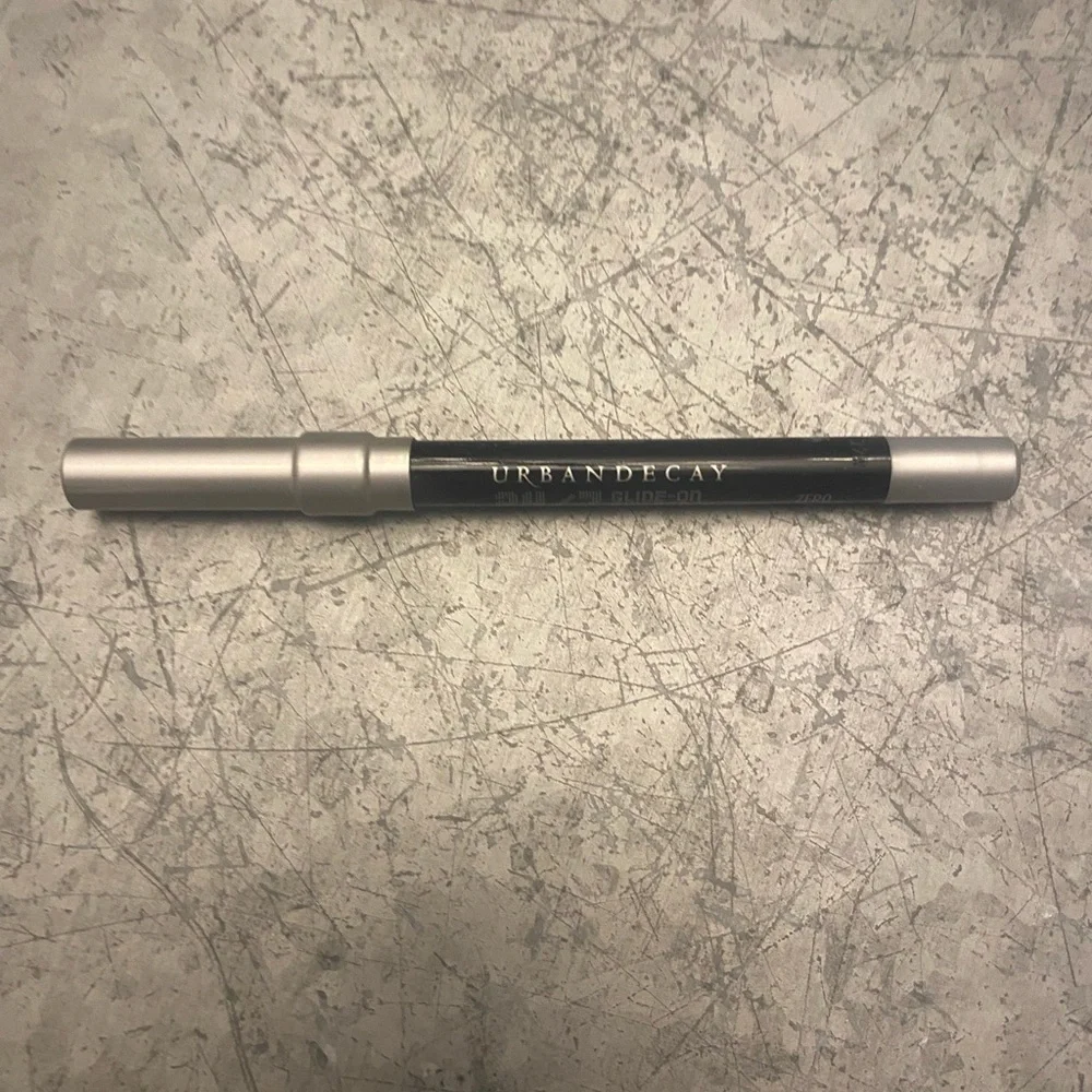 Urban decay glide in eyeliner in black